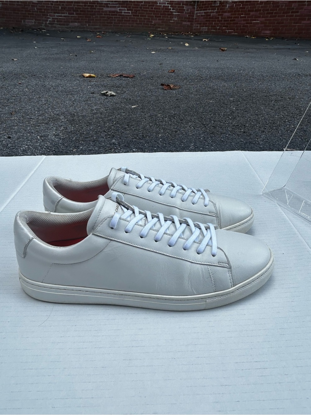 Oliver Cabell White Leather Low-Top Sneakers for Men - Picture 4 of 8
